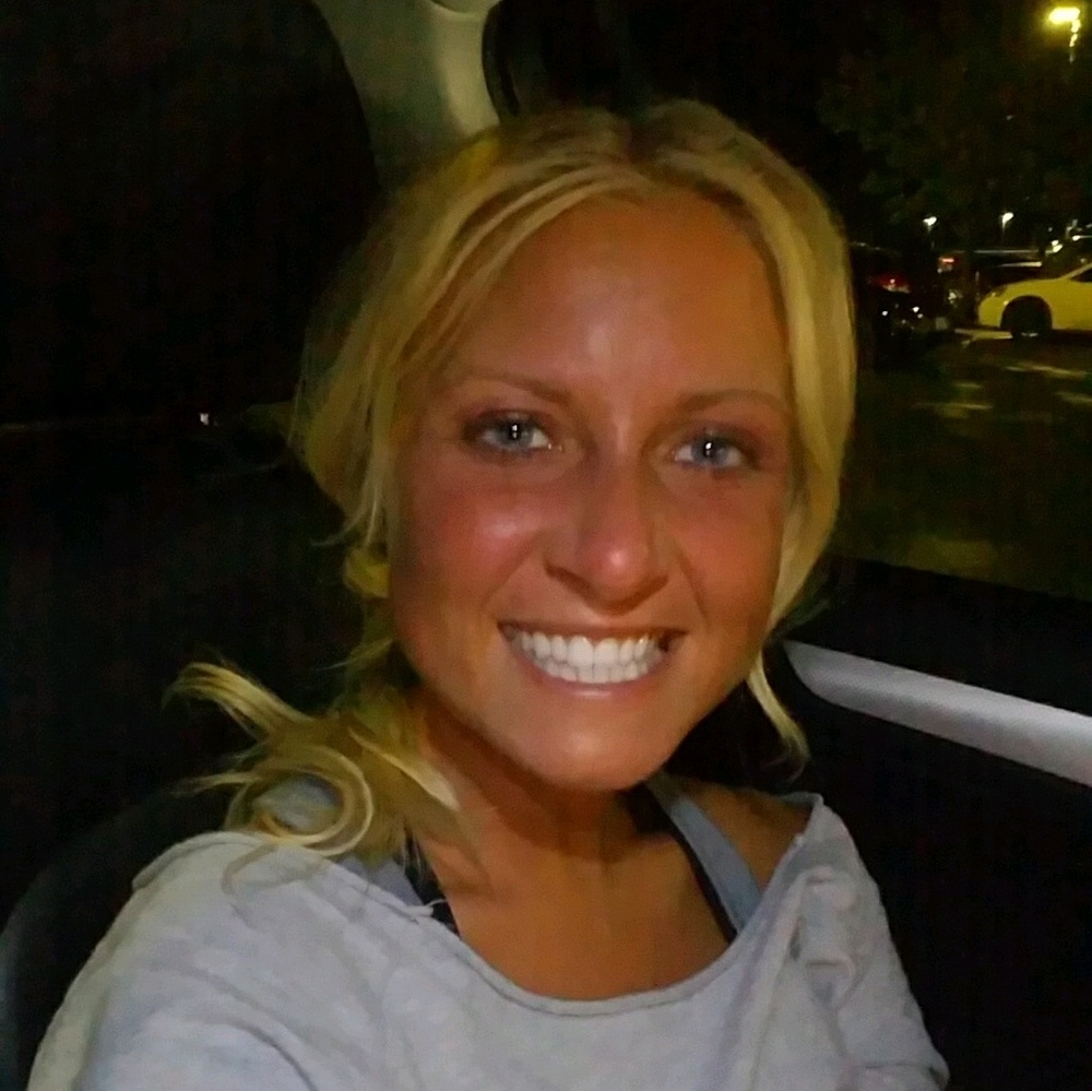 Meet your Posher, Brooke